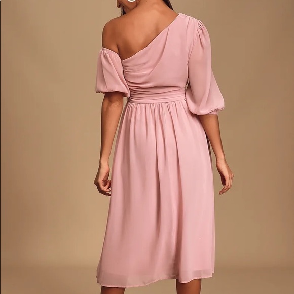 Lulu’s Dusty Lavender Asymmetrical Midi Dress | xs 🌸 - Picture 4 of 5